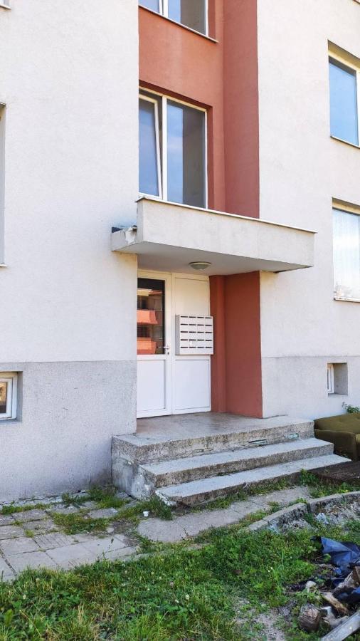 Lidda Belogradchik- 1Room Flat In Residential Area المظهر الخارجي الصورة